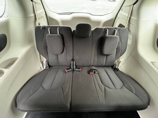 2017 Chrysler Pacifica Touring
