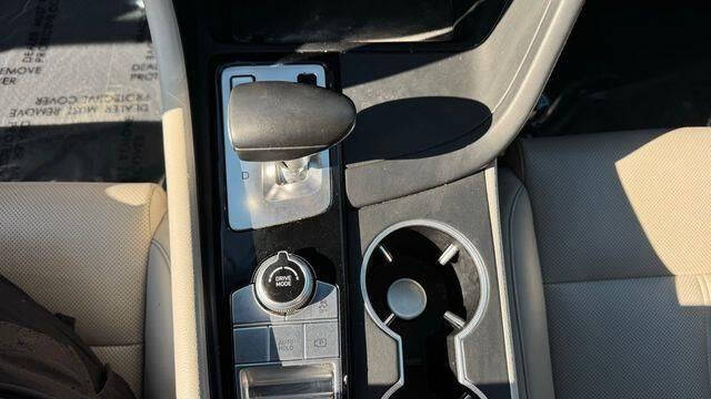 2023 Genesis G70
