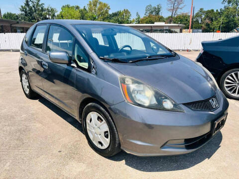 2013 Honda Fit for sale at CE Auto Sales in Baytown TX