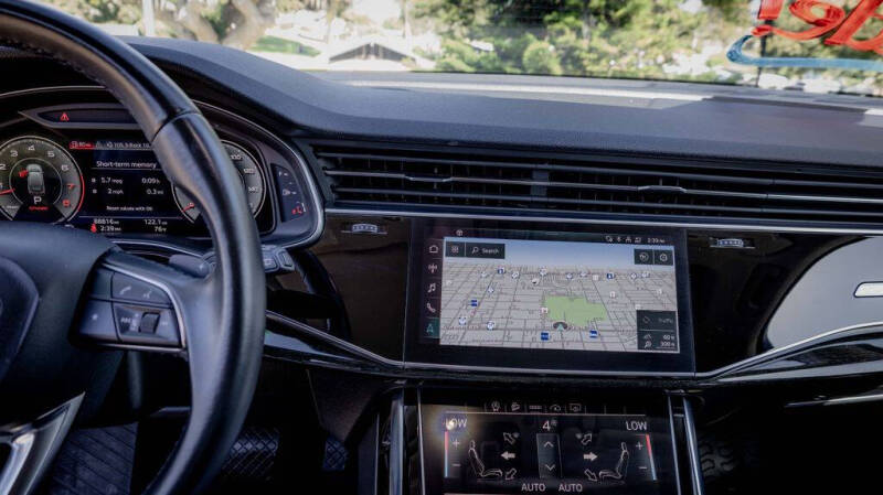 2022 Audi Q7 quattro Premium 55 TFSI