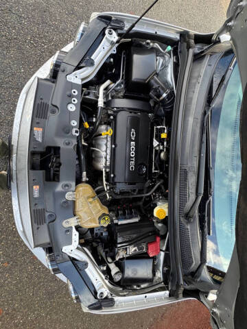 2013 Chevrolet Sonic LS Auto