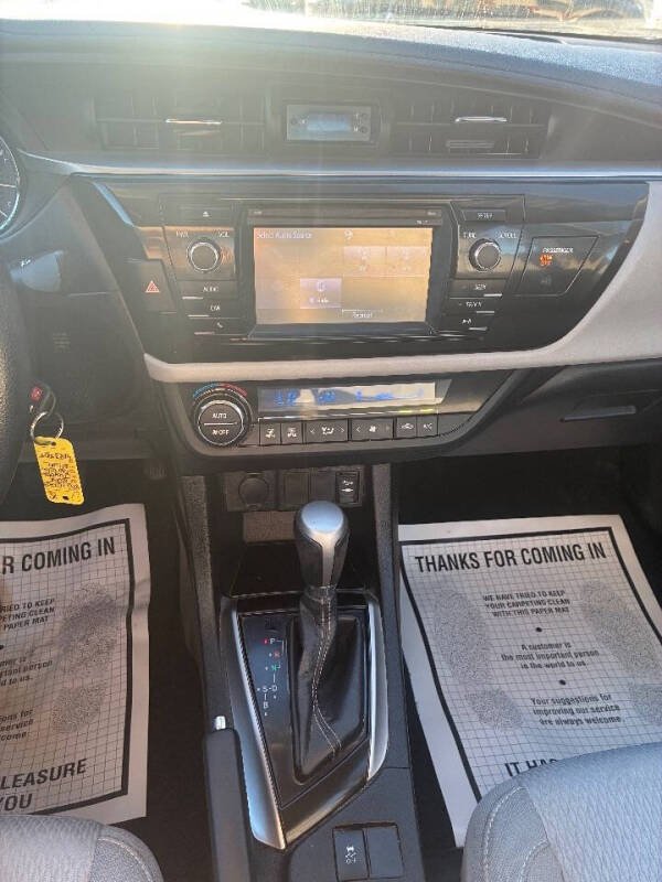 2016 Toyota Corolla LE