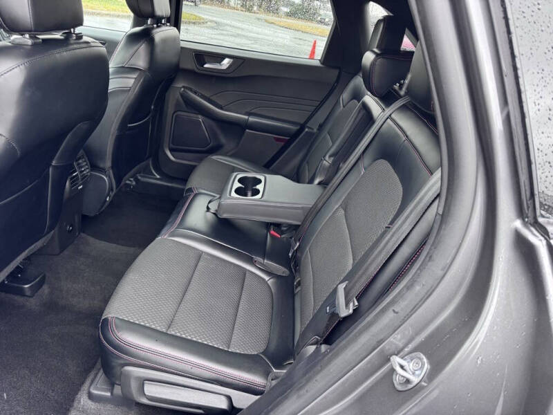 2024 Ford Escape ST-Line