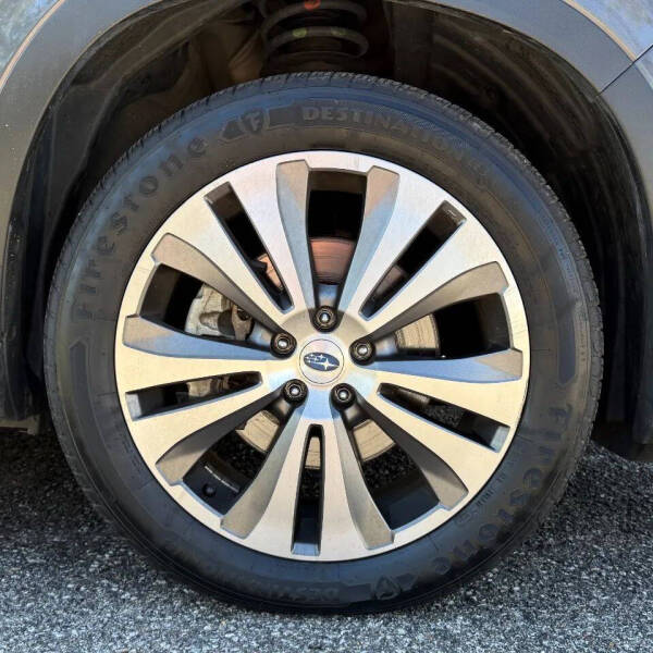 2022 Subaru Ascent Limited 8-Passenger