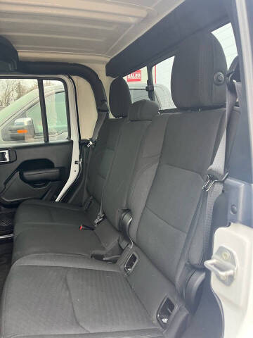 2022 Jeep Gladiator Altitude