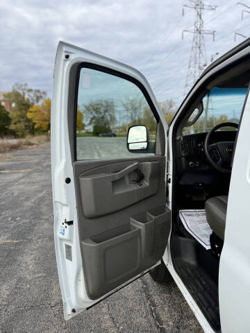 2020 Chevrolet Express 2500