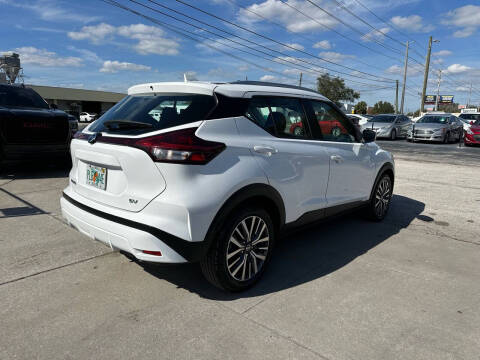 2021 Nissan Kicks SV