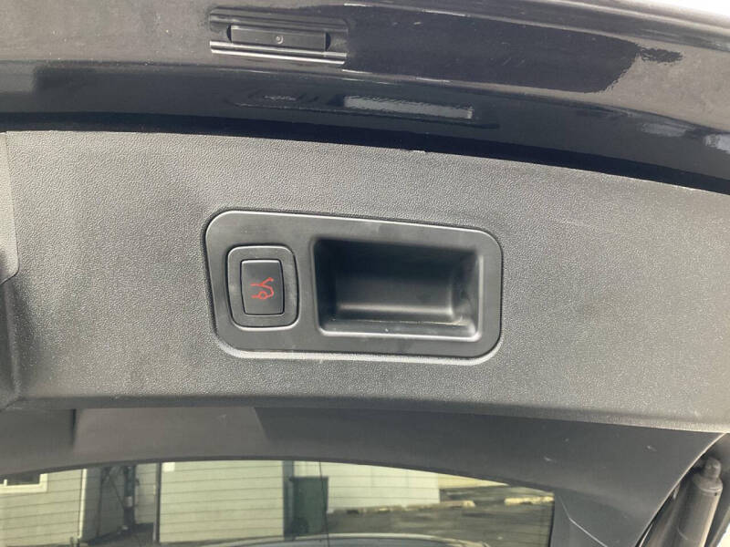 2016 Tesla Model S 70D