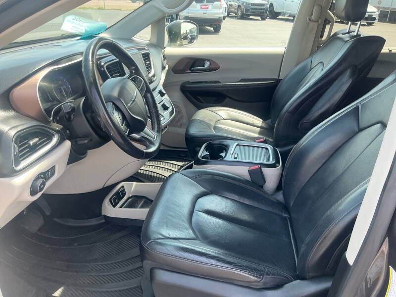 2019 Chrysler Pacifica Touring L Plus
