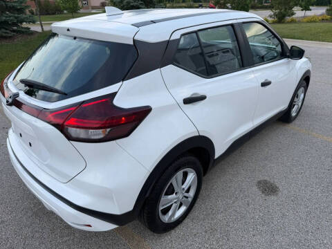 2023 Nissan Kicks S