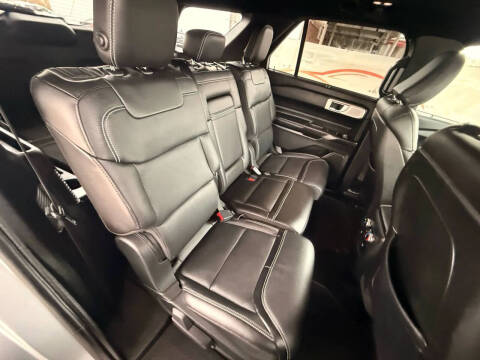 2020 Ford Explorer ST