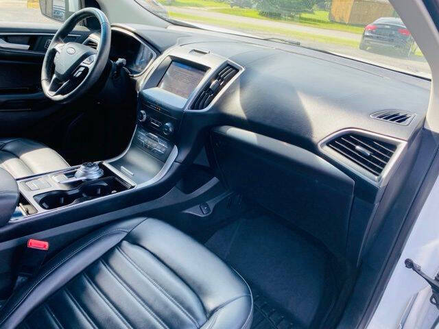 2019 Ford Edge SEL