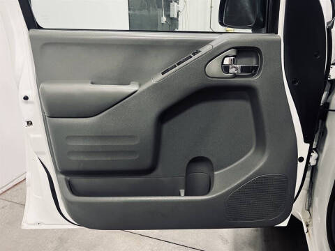 2016 Nissan Frontier SV