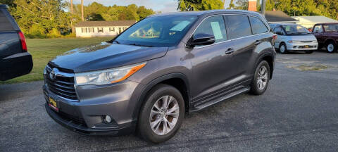 2014 Toyota Highlander for sale at J Wilgus Cars in Selbyville DE