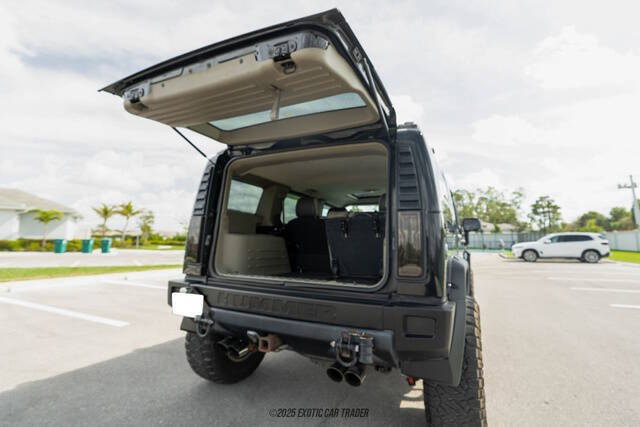 2004 HUMMER H2