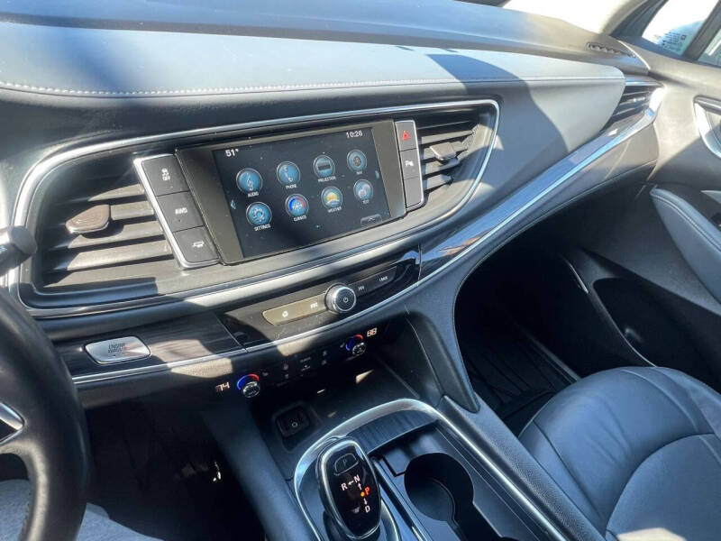 2018 Buick Enclave Essence