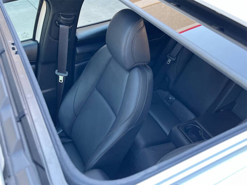 2024 Mazda Mazda3 Hatchback 2.5 S Preferred