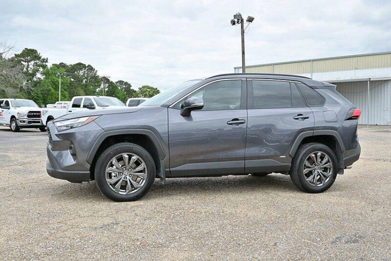 Used 2024 Toyota RAV4 XLE Premium with VIN 4T3B6RFV9RU153614 for sale in Lafayette, LA