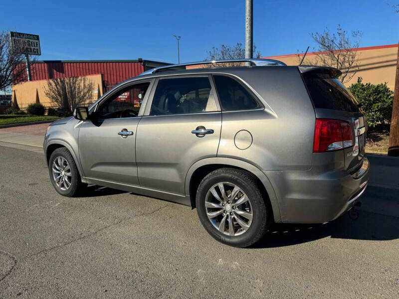 2013 Kia Sorento SX