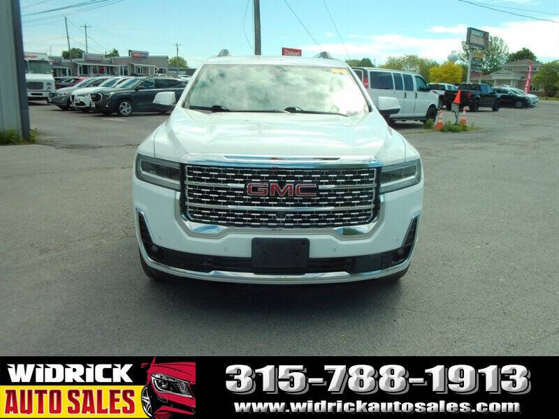 2023 GMC Acadia Denali