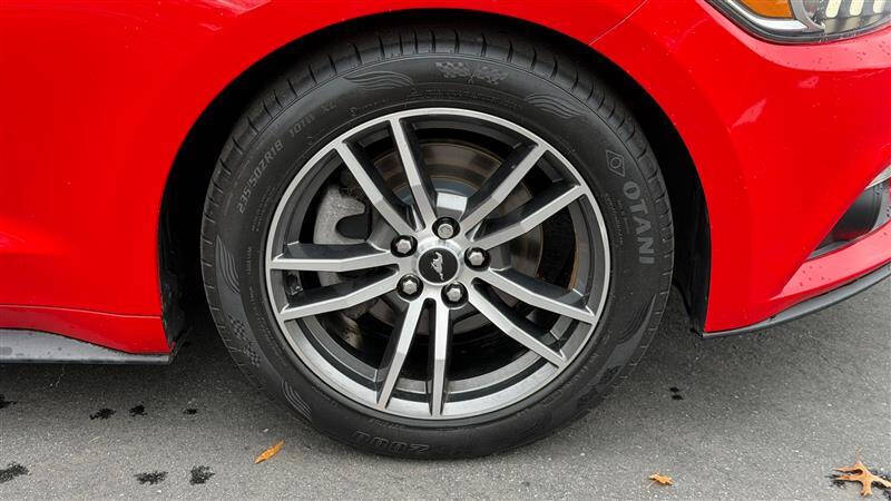 2017 Ford Mustang EcoBoost Premium