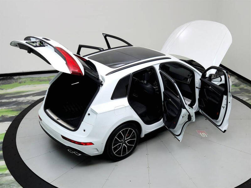 2023 Audi SQ5 3.0T quattro Prestige