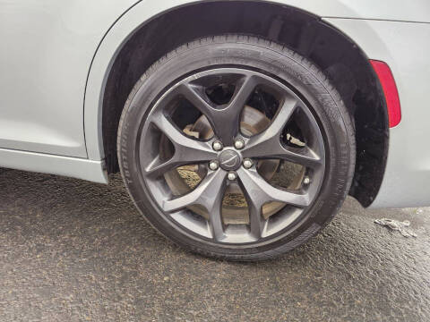 2023 Chrysler 300 S V6