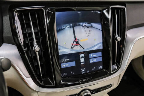 2019 Volvo S60 T5 Momentum