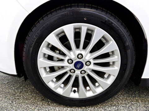 2017 Ford C-MAX Hybrid SE