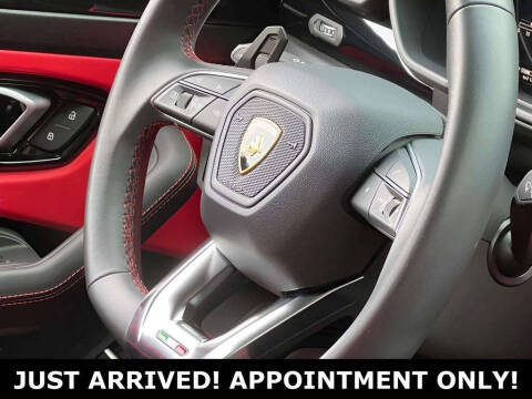 2022 Lamborghini Urus