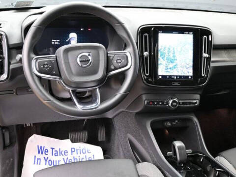 2025 Volvo EX40 Twin Core