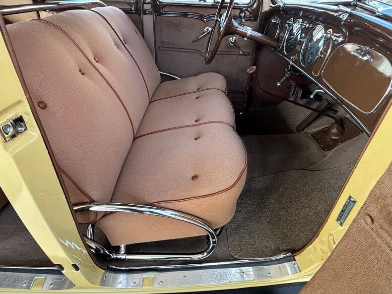 1934 Chrysler Airflow