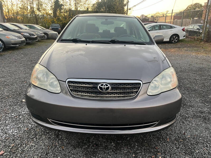 2006 Toyota Corolla LE photo 2