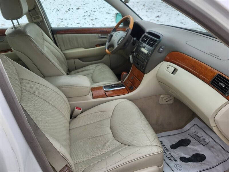 2003 Lexus LS 430