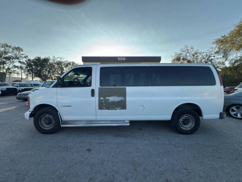 2002 Chevrolet Express