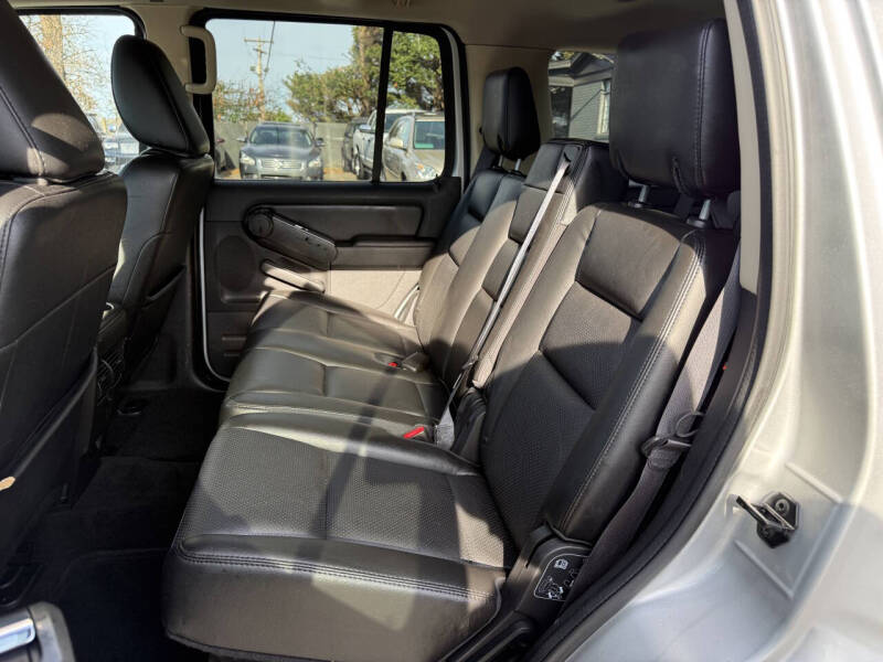 2010 Mercury Mountaineer