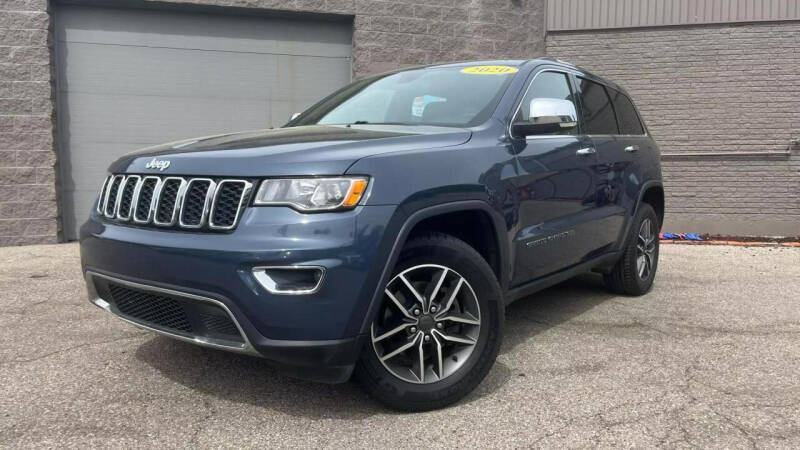 2020 Jeep Grand Cherokee for sale at George's Used Cars in Brownstown MI