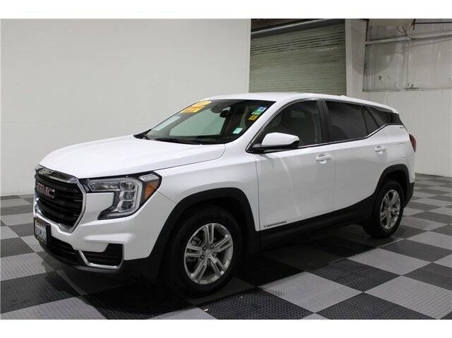 2022 GMC Terrain SLE
