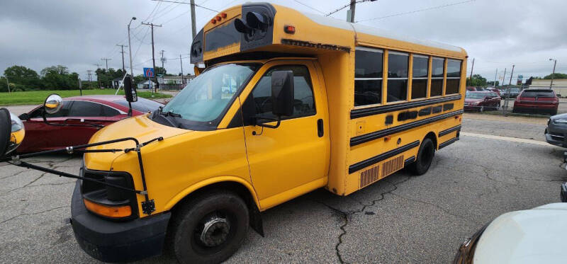 2012 Chevrolet Express G3500's photo