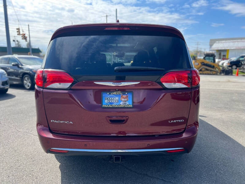 2018 Chrysler Pacifica Limited