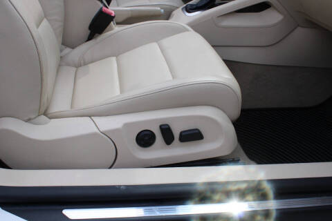 2014 Volkswagen Eos Executive SULEV