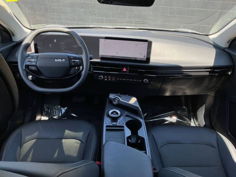 2025 Kia EV6 Light Long Range