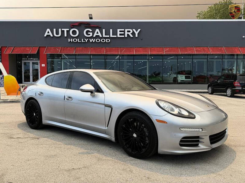 2016 Porsche Panamera