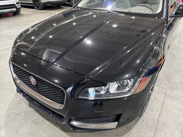 2016 Jaguar XF 35t Prestige