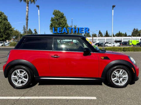 2013 MINI Hardtop Cooper