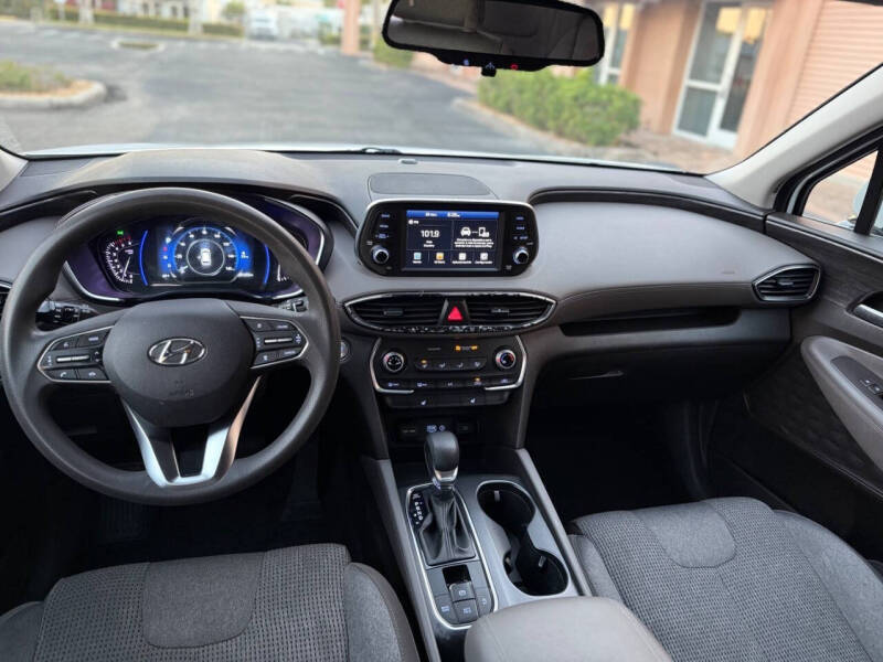 2019 Hyundai Santa Fe SEL 2.4L