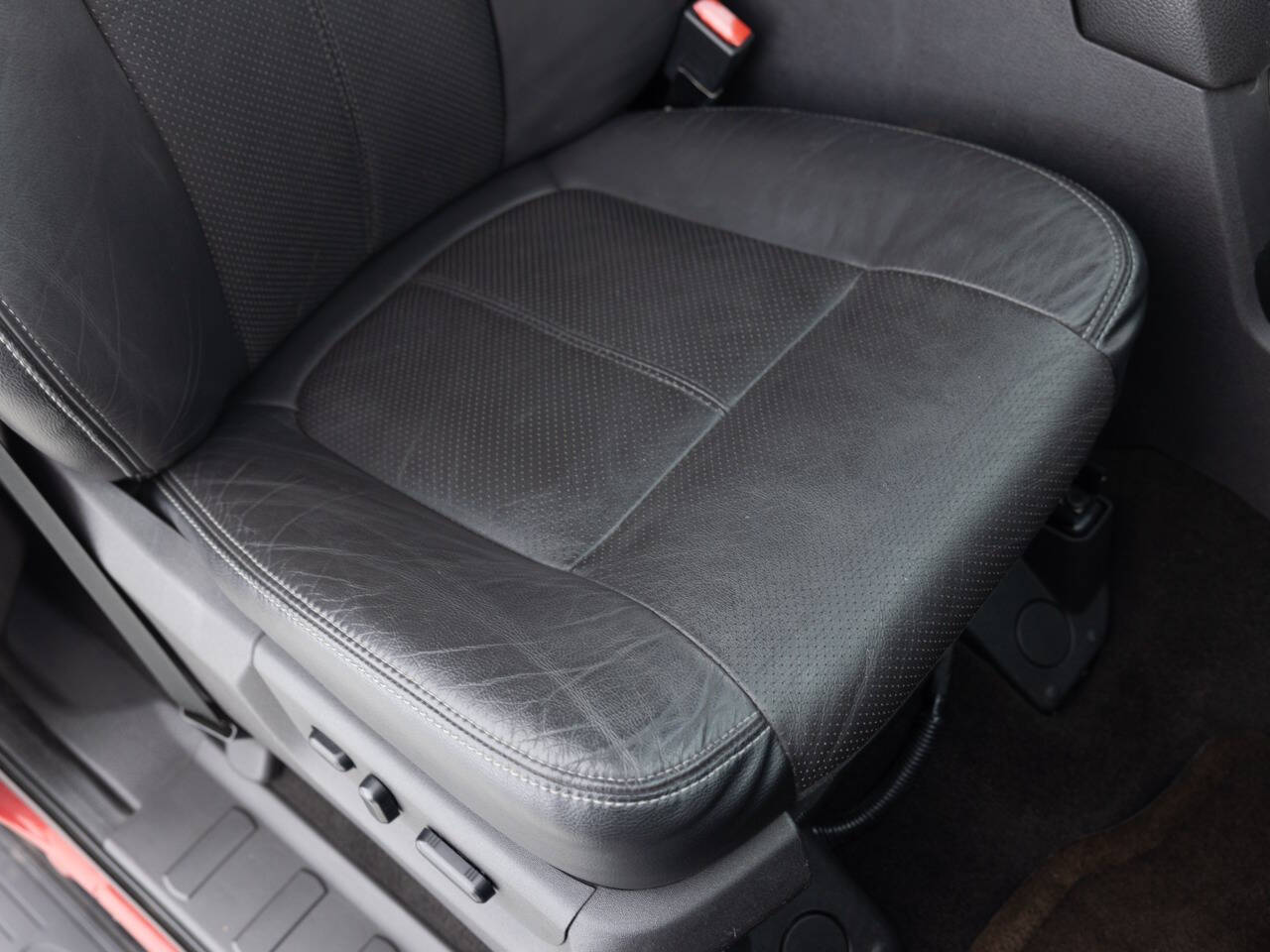 Used Car 2014 Ford F-350 Super Duty  Lariat 4x4 4dr Crew Cab 6.8 Ft. Sb Srw Pickup For Sale Under $40,000 In Coal City, Illinois