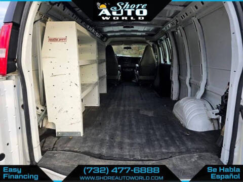 2022 Chevrolet Express 2500