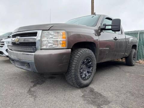 2008 Chevrolet Silverado 1500 for sale at AUTO KINGS in Bend OR