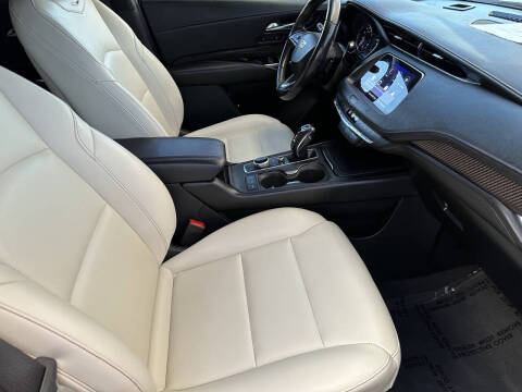 2019 Cadillac XT4 Sport